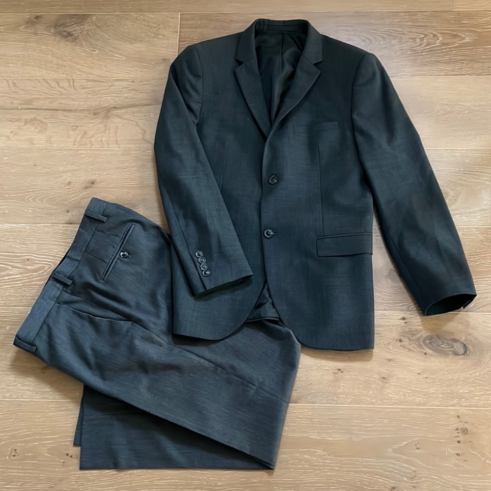 Topman dark grey suit